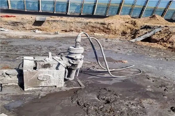 平舆水泡基础注浆加固